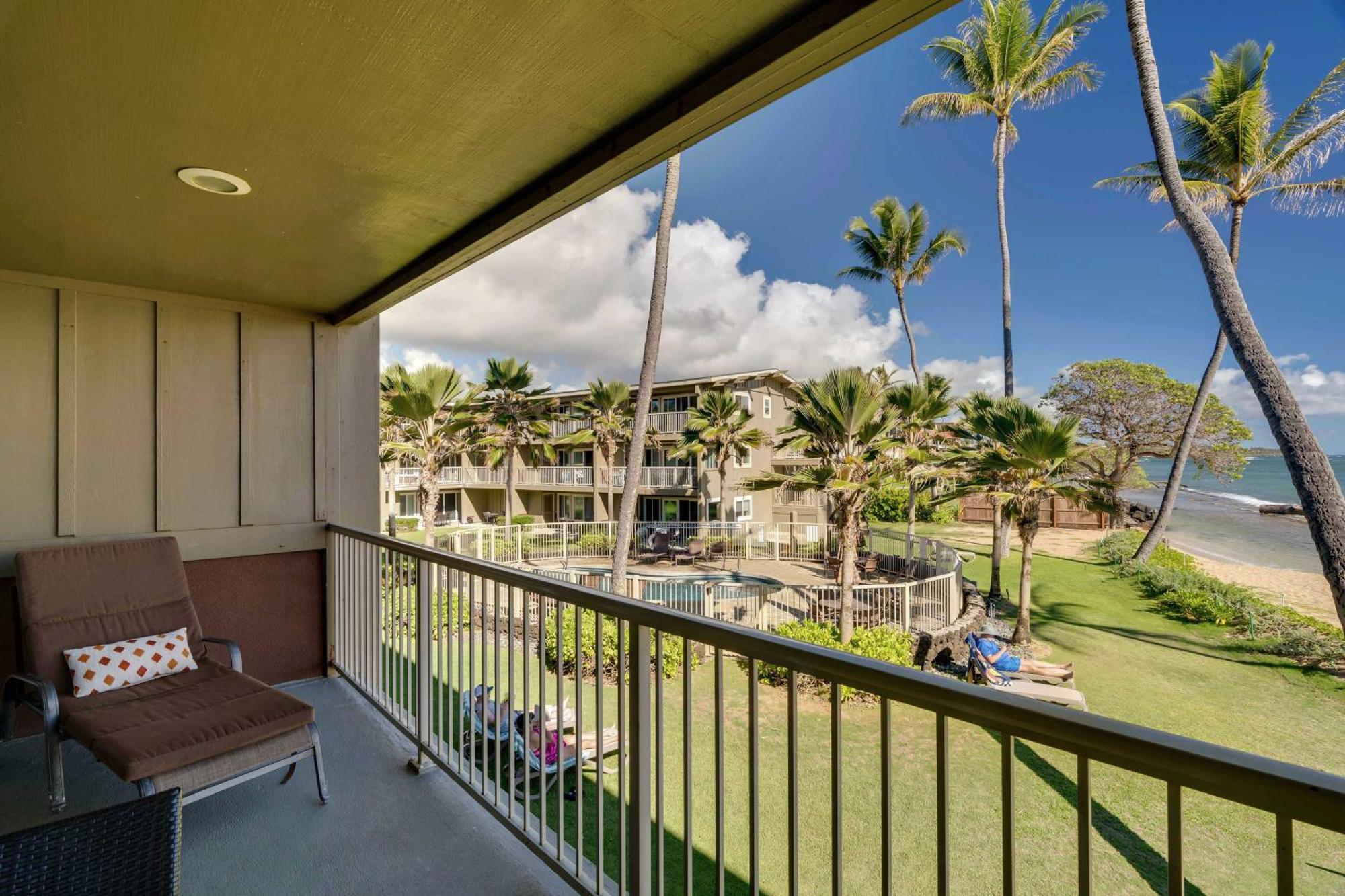 Waipouli Beachfront Condo With Balcony And Ocean Views คาปา ภายนอก รูปภาพ